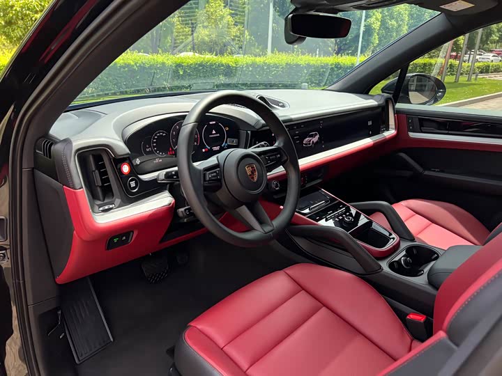 Porsche Cayenne 2025 Cayenne E-Hybrid 2.0 T — фото 26