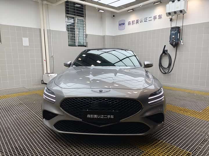 Genesis G70 2024 2.0 T Luxury Shooting Brake — фото 2