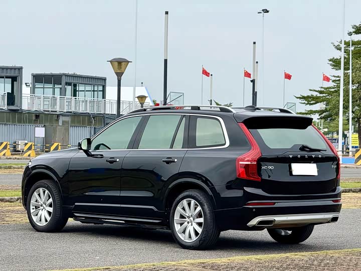 Volvo XC90 2016 T 5 7 — фото 7