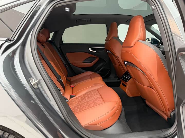 Audi A5L 2026 2.0 T Plus — фото 20