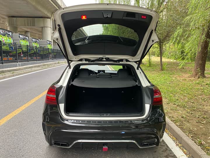 Mercedes-Benz GLA 2017 AMG GLA 45 4 MATIC — фото 25