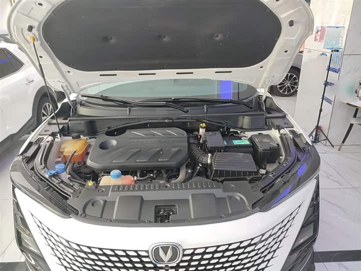 Changan UNI-T 2022 1.5 T Flagship — фото 16