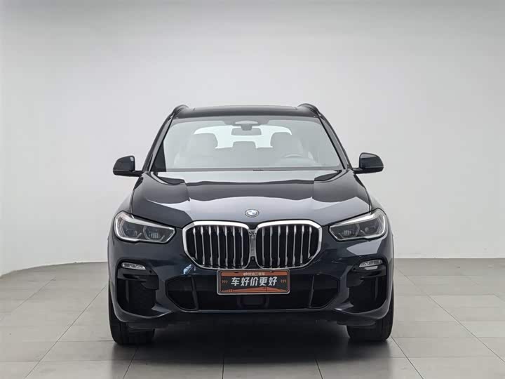BMW X5 2019 x Drive 40i M — фото 3