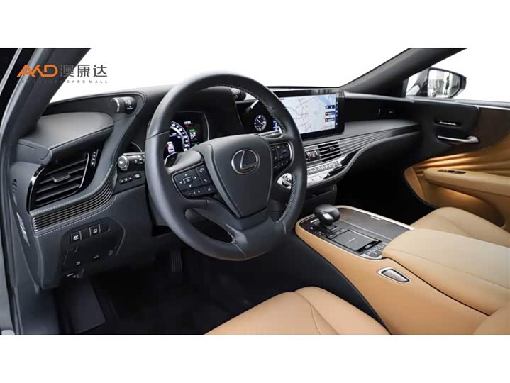 Lexus LS500h/3.5/21 / — фото 6