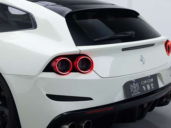 Ferrari GTC4 Lusso 2017 3.9 T V 8 — фото 5
