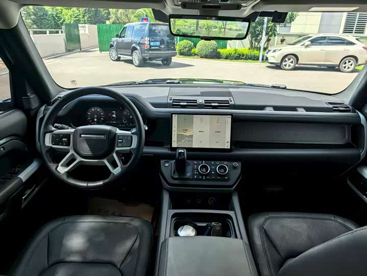 Land Rover Defender — фото 8