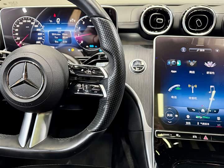 Mercedes-Benz C-Class 2022 C 200 L — фото 24