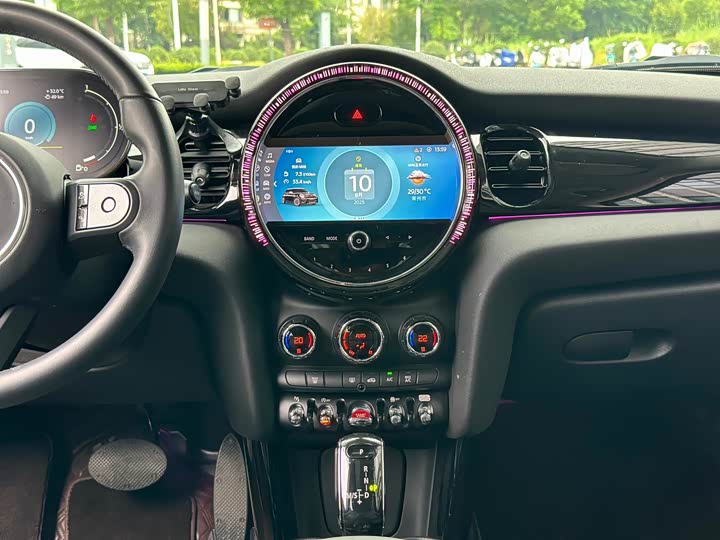 MINI Hatch — фото 14