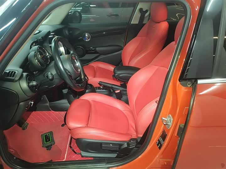 MINI Hatch — фото 11