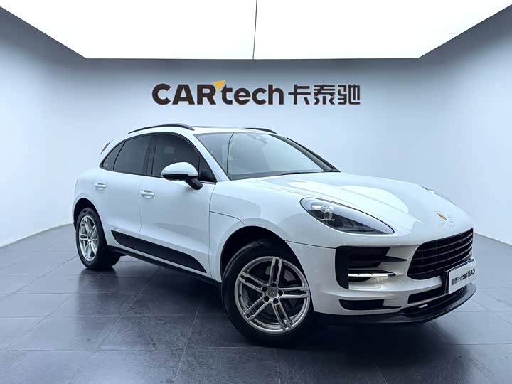 Porsche Macan 2020 Macan 2.0 T — фото 3