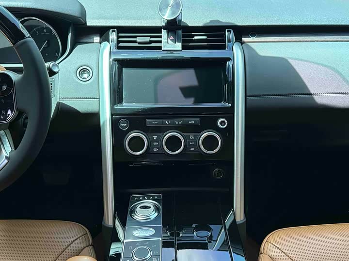 Land Rover Discovery — фото 19