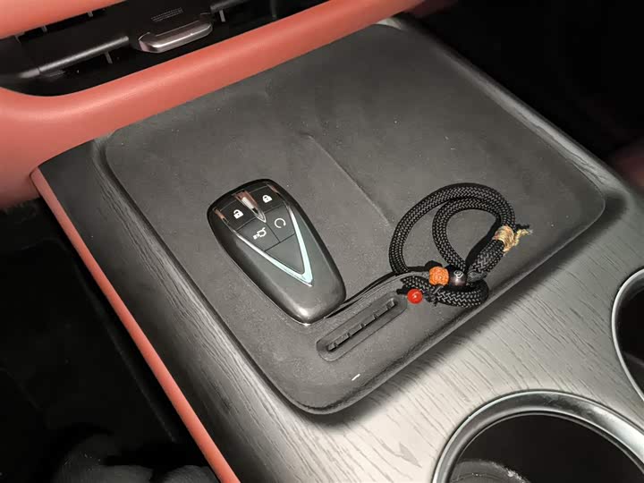 Changan CS75 PLUS 2025 UItra 2.0 T — фото 17