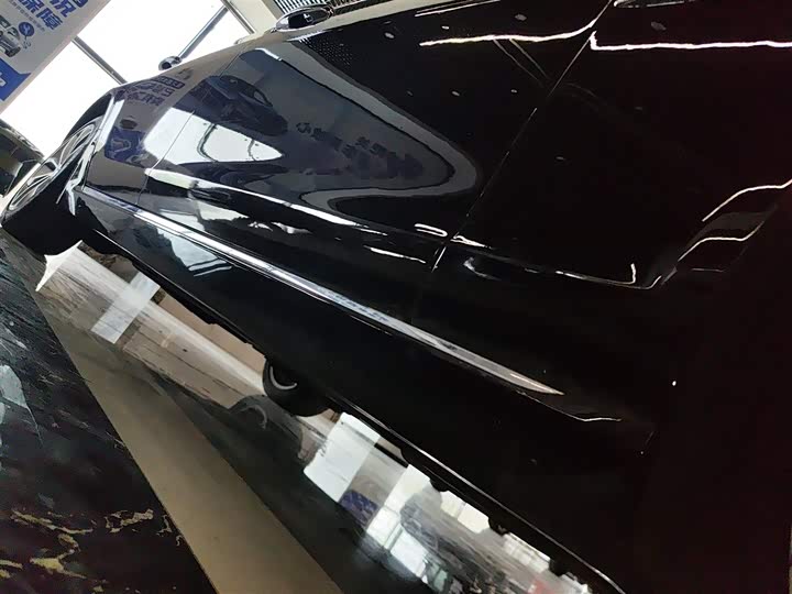 Jaguar XFL 2020 XFL 2.0 T P 250 2 WD — фото 19