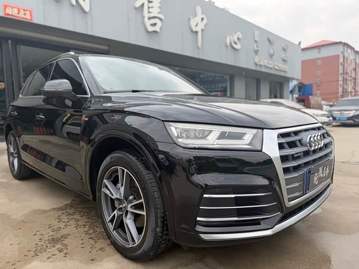Audi Q5L 2021 40 TFSI — фото 2