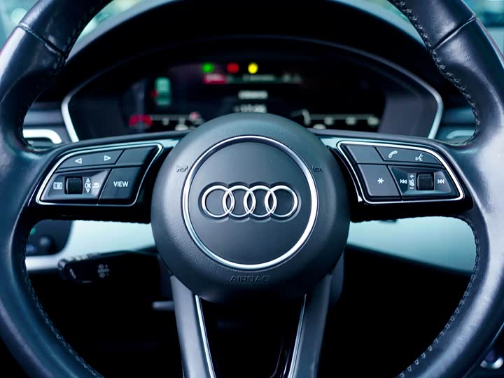 Audi A4L 2022 40 TFSI — фото 15