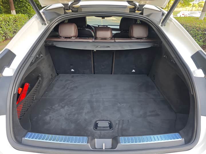 Mercedes-Benz GLC 2017 GLC 200 4 MATIC SUV — фото 16