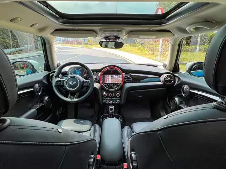 MINI Hatch — фото 14
