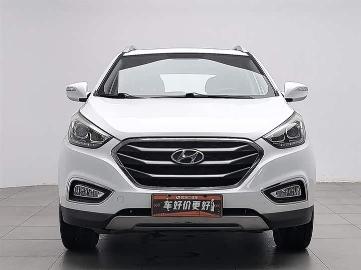 BAIC Hyundaiix 2015 2.0 L AT 2 WD V — фото 3