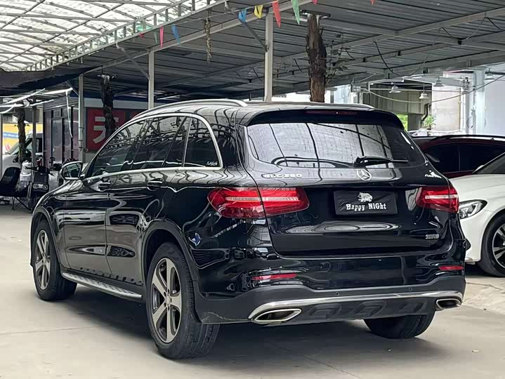 Mercedes-Benz GLC 2017 GLC 260 4 MATIC Luxury — фото 4