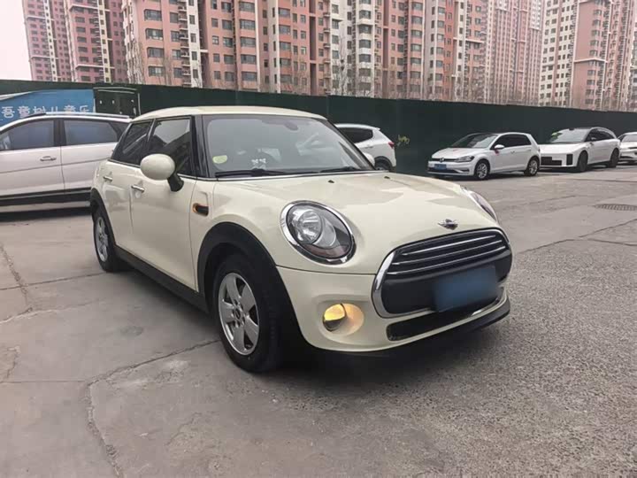 MINI Hatch — фото 13