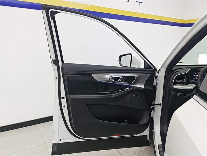Trumpchi GS8 2025 2.0 TGDI 2 WD 5 — фото 7