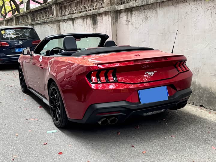 Ford Mustang 2024 2.3 T Eco Boost — фото 3