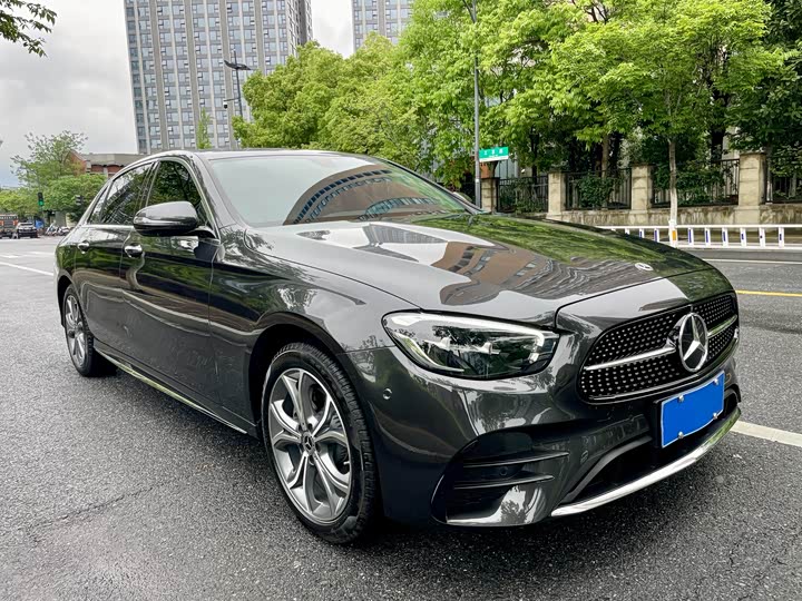 Mercedes-Benz E-Class 2022 E 300 L — фото 3