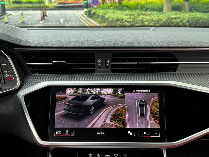 Audi A7L 2023 55 TFSI quattro S-line — фото 12