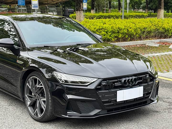 Audi A7L 2023 55 TFSI quattro S-line — фото 16