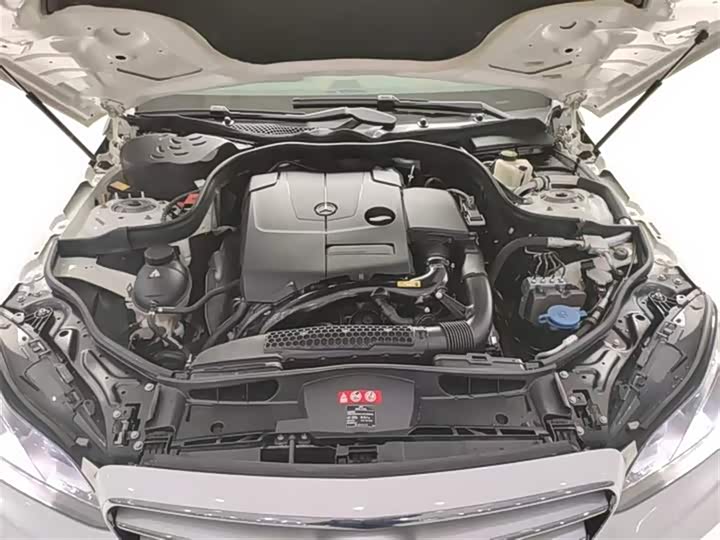 Mercedes-Benz E-Class рестайлинг E 200 L — фото 5
