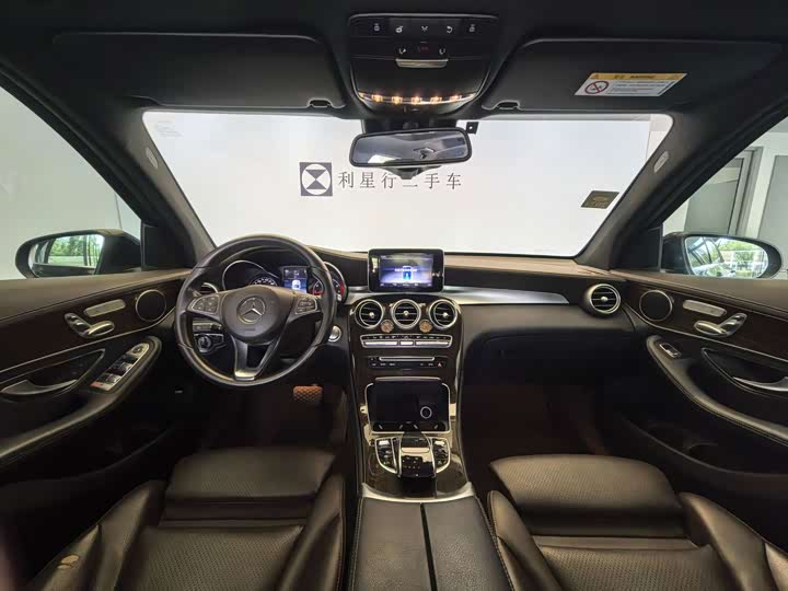 Mercedes-Benz GLC — фото 13