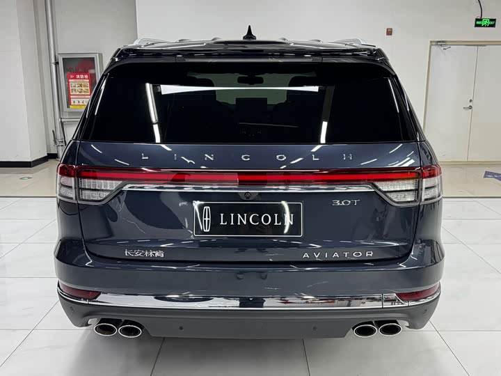 Lincoln Aviator — фото 5
