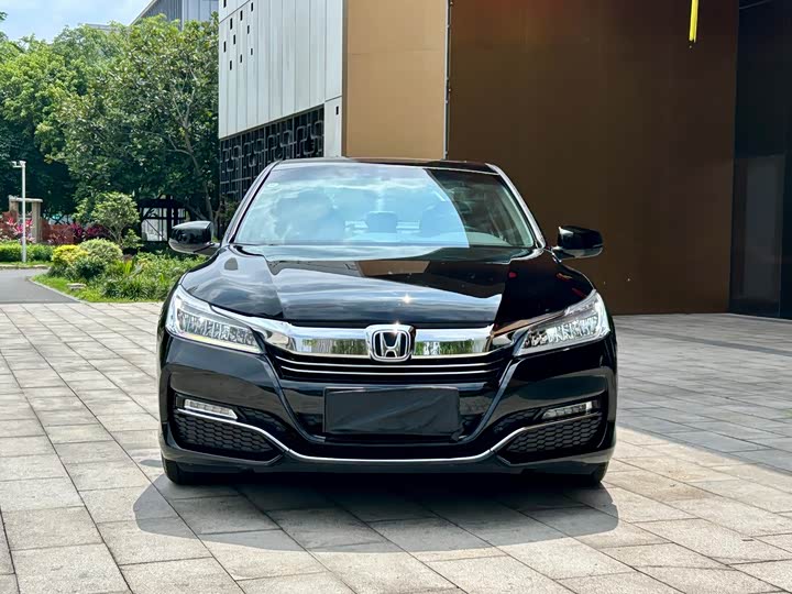 Honda Accord — фото 2