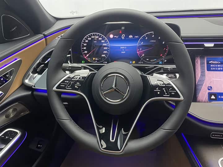 Mercedes-Benz E-Class 2026 E 300 L Luxury — фото 14