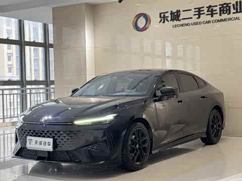 Changan UNI-V 2024 1.5 T Premium — фото 17