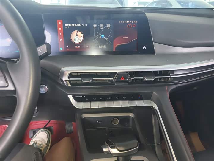 Changan CS35 PLUS 2022 NE 1.4 T DCTLuxury — фото 13