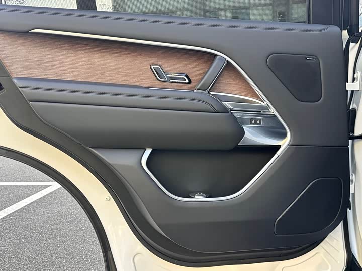 Land Rover Range Rover — фото 18