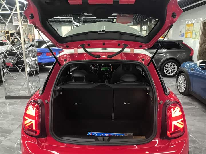 MINI Hatch — фото 19