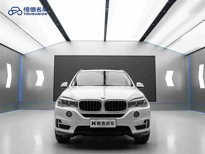 BMW X5 2015 x Drive 28i — фото 2