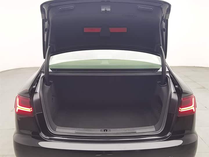 Audi A6L 2016 TFSI — фото 16