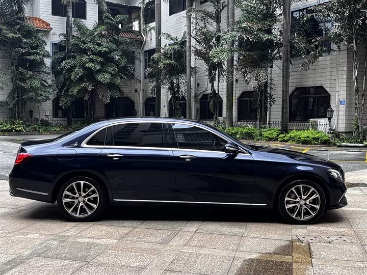 Mercedes-Benz E-Class 2016 E 300 L — фото 5