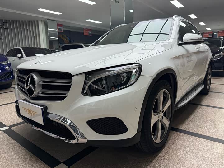 Mercedes-Benz GLC 2016 GLC 300 4 MATIC — фото 1
