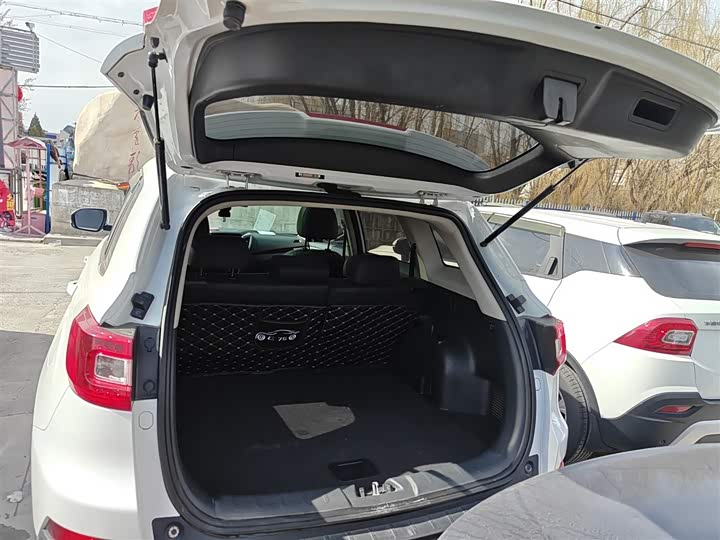 Changan CS75 2017 1.5 T MT — фото 19