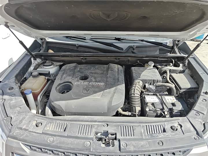 Changan CS75 2017 1.5 T MT — фото 20