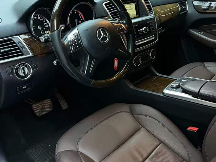 Mercedes-Benz M-Class 2014 ML 400 4 MATICLuxury — фото 6