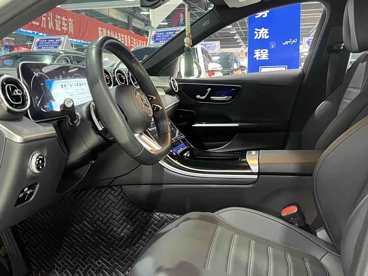 Mercedes-Benz C-Class 2023 C 200 L — фото 4