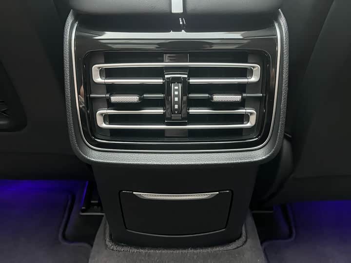 Hongqi HS5 2023 2.0 T Pro — фото 29