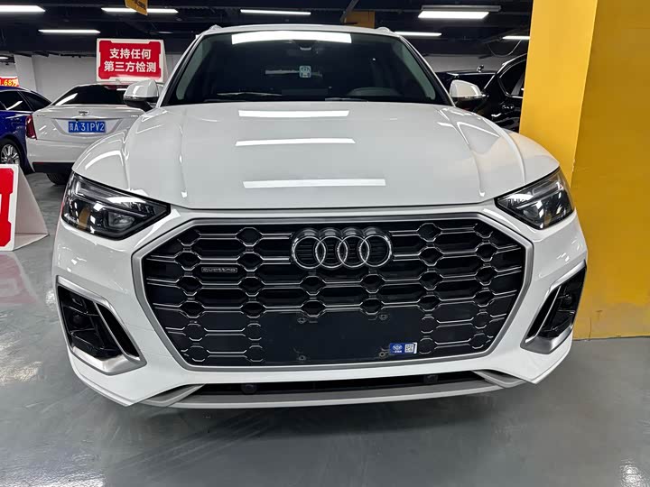 Audi Q5L рестайлинг 40T люкс-динамик — фото 3