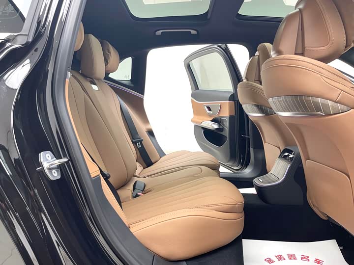 Mercedes-Benz E-Class 2025 E 300 L — фото 11