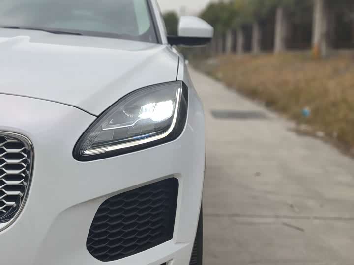 Jaguar E-PACE 2018 P 250 SE VI — фото 9
